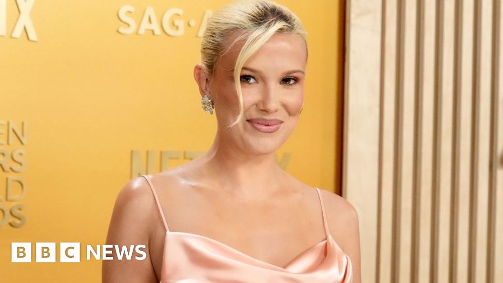 stars - Les stars foulent le tapis rouge avant les SAG Awards