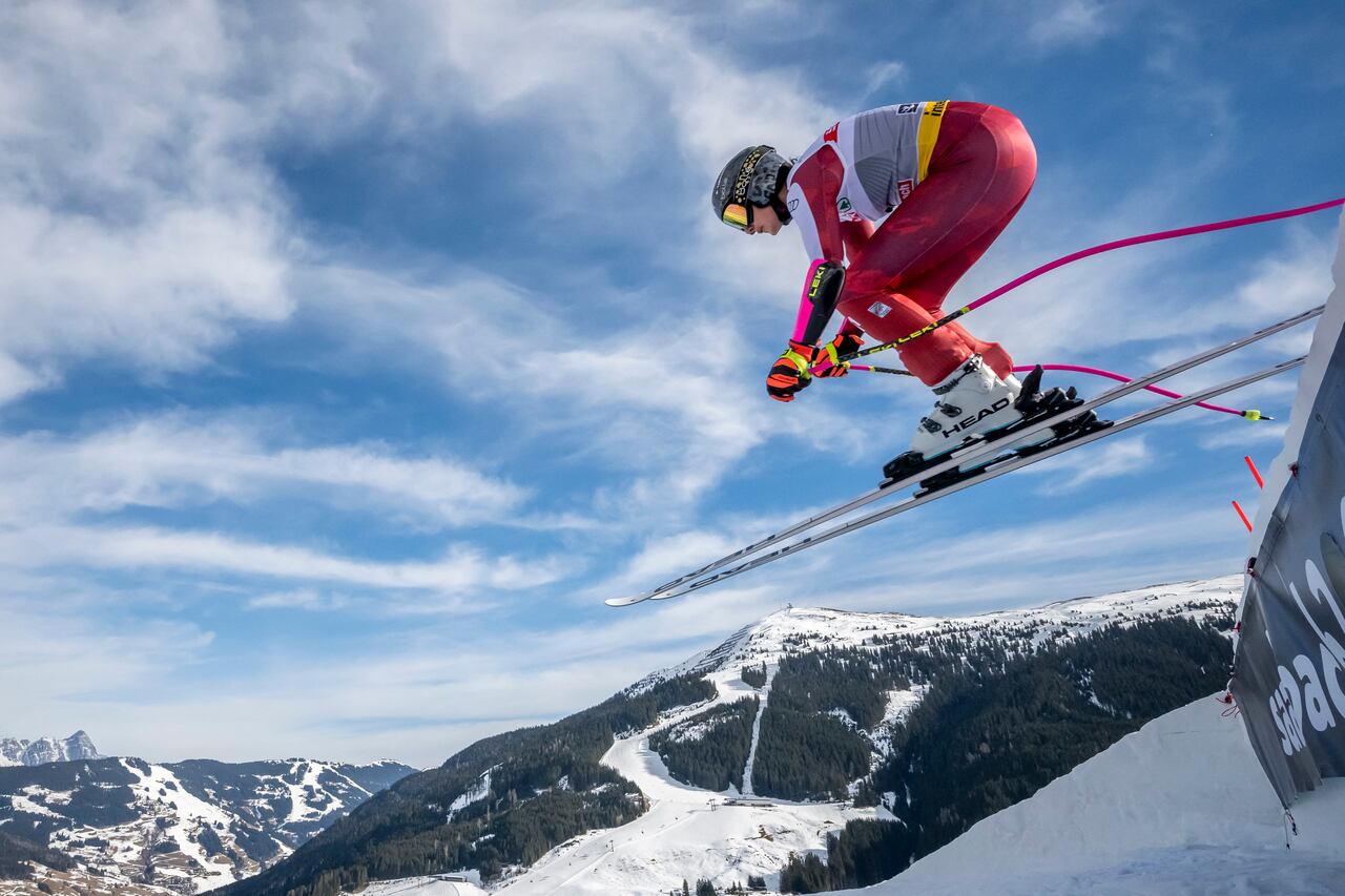 Stephanie - L'Autrichienne Stephanie Venier remporte le titre mondial de Super-G féminin