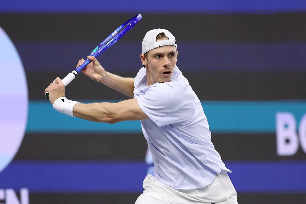 titre - Shapovalov du Canada bat Ruud de Norvège en finale de l'Open de Dallas pour décrocher son 3e titre ATP de sa carrière