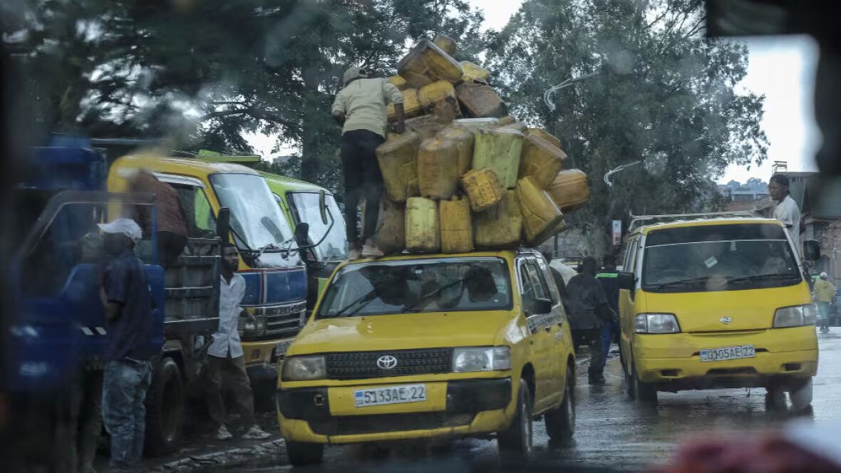 Congo - Les rebelles soutenus par le Rwanda progressent dans l'est du Congo alors que des milliers de résidents fuient.