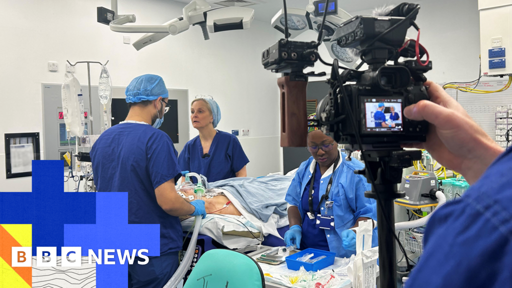 hôpital - Pourquoi la BBC passe-t-elle une journée dans un hôpital du NHS ?