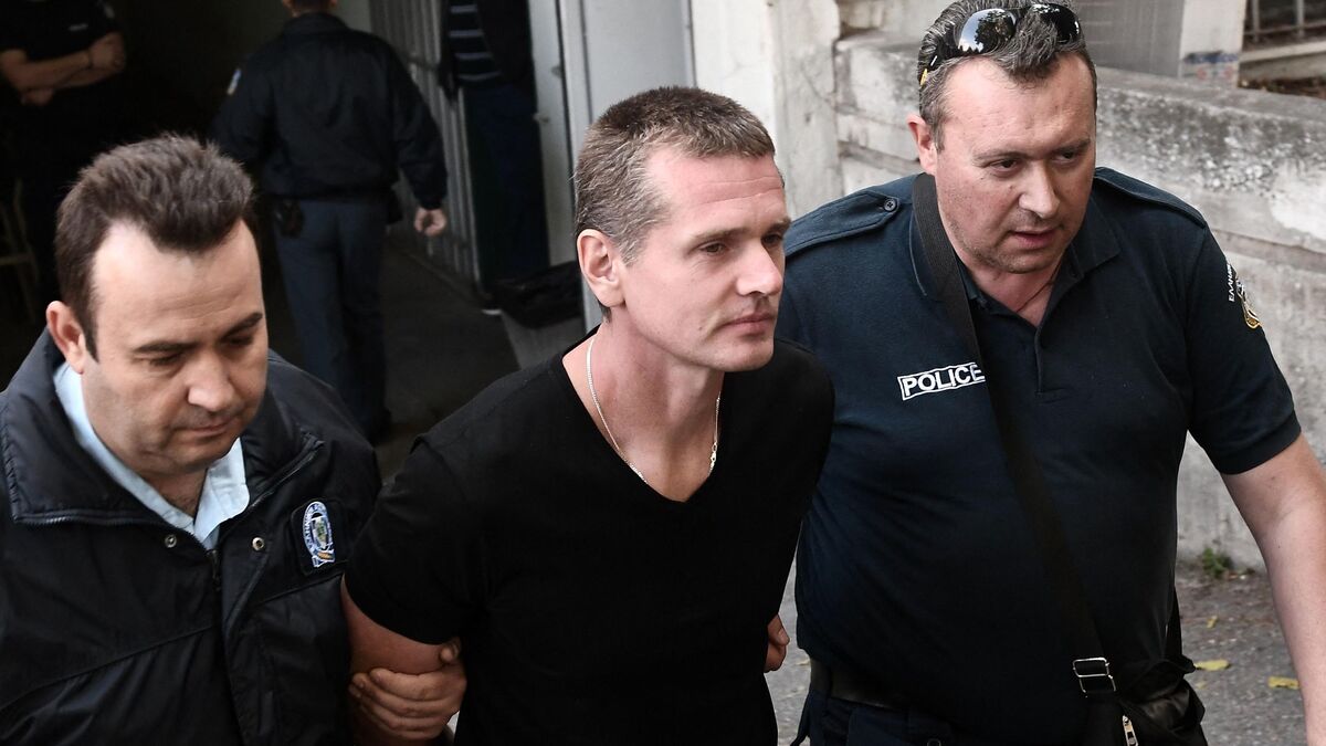 hacker - Le hacker Alexander Vinnik, libéré en échange d'un Américain, a été remis à la Russie.