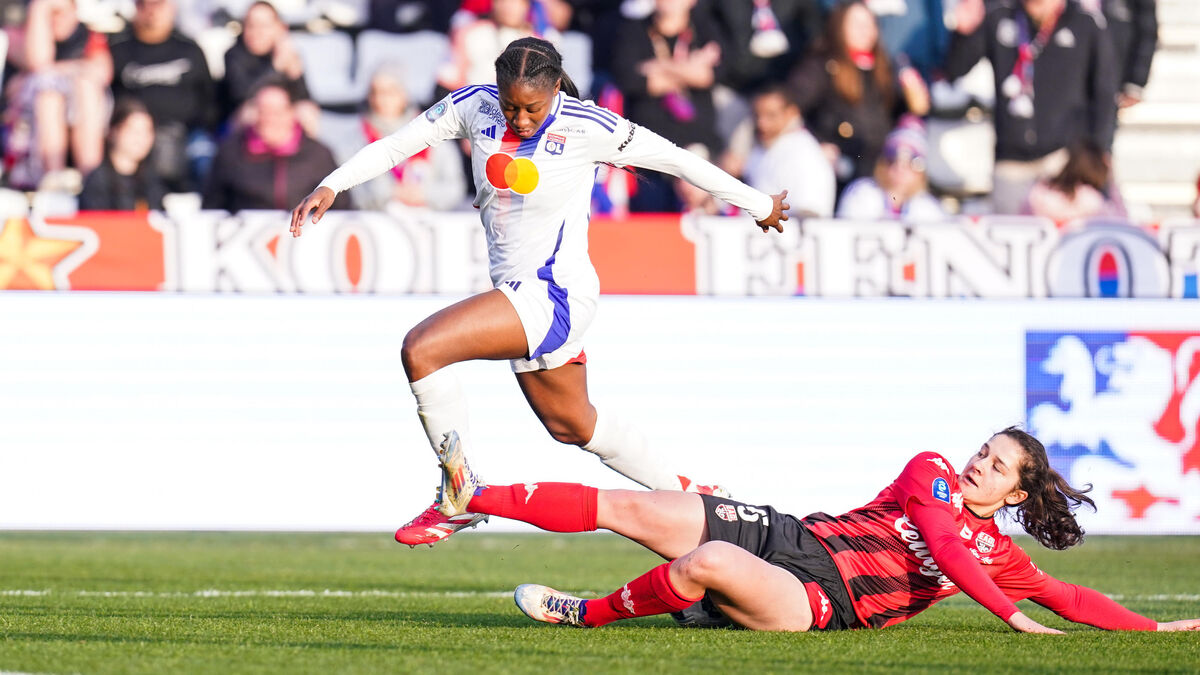 Diani - Arkema Première Ligue : Avec un triplé de Diani, les Lyonnaises écrasent Guingamp 7-0