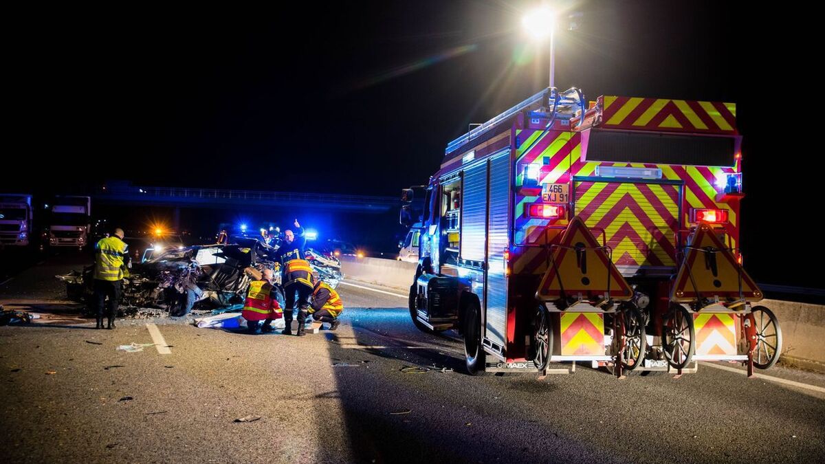 conducteur - Accident mortel à Saint-Jean-les-Deux-Jumeaux : le conducteur, en larmes devant les parents de la victime, condamné