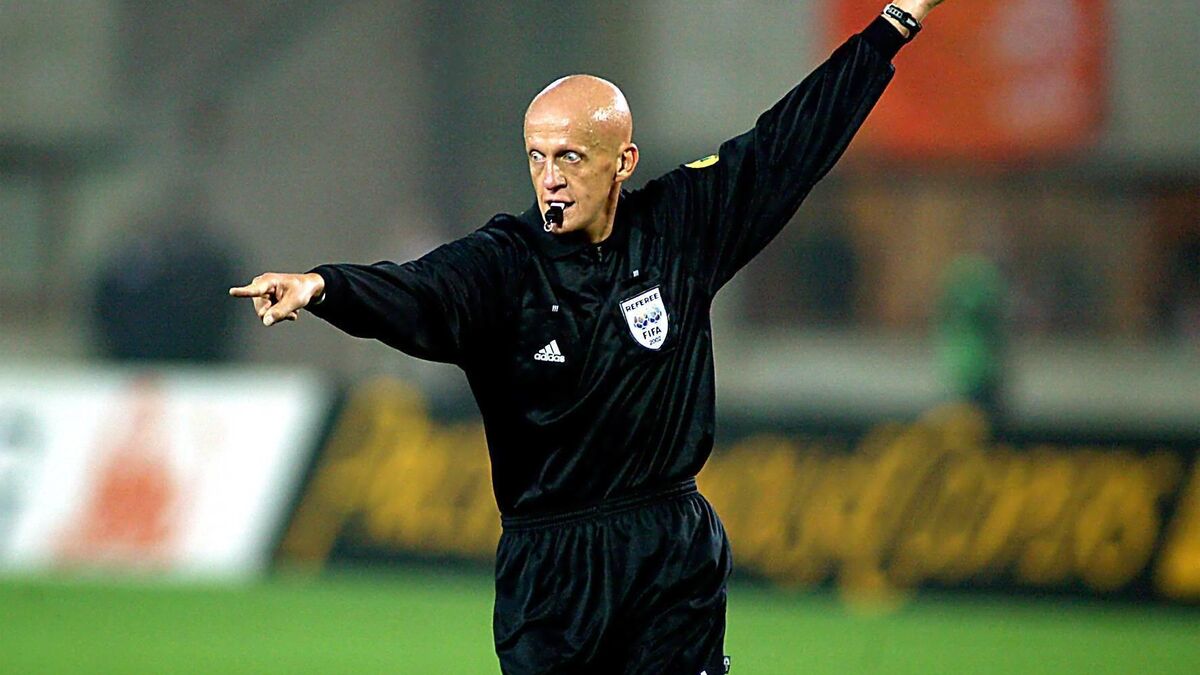 Penalty - Football : L'ancien arbitre Pierluigi Collina propose de modifier l'exécution du penalty