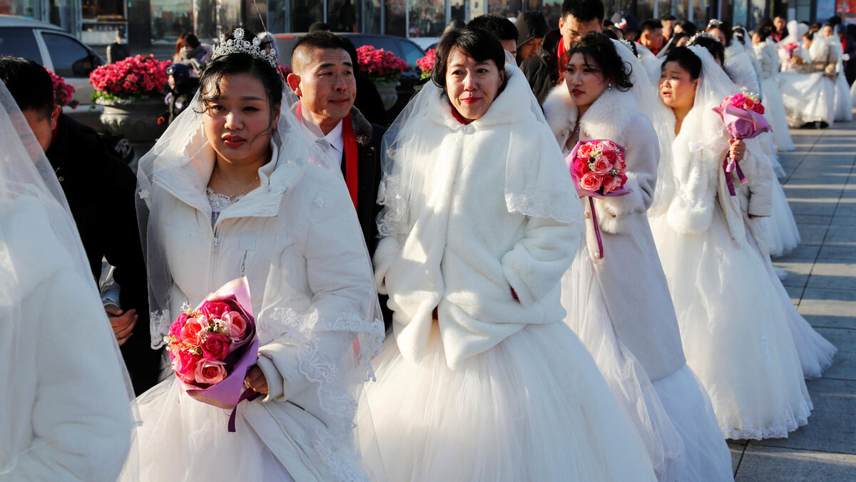 célibataire - « Être célibataire, c'est aussi très bien » : En Chine, le nombre de mariages a chuté de 20 % en 2024.