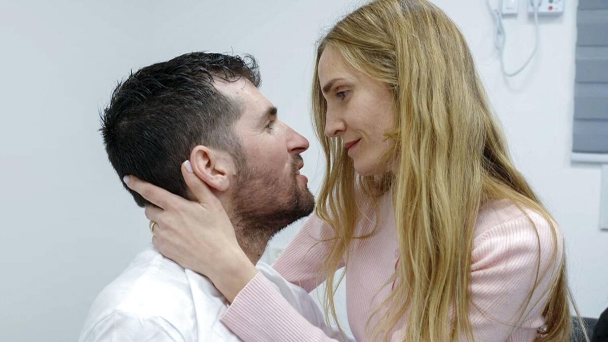 prénom - « C’est Parfait » : Un otage libéré découvre le prénom de sa fille de 14 mois, née durant sa captivité à Gaza