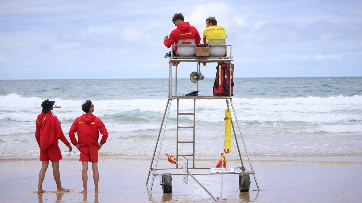 étudiante - « Ils l’ont perdue de vue » : Une étudiante de 19 ans portée disparue en mer au Cap Ferret