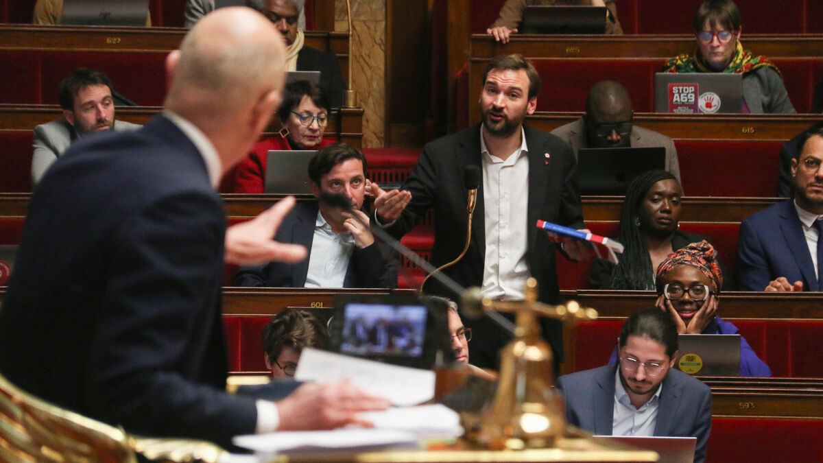 antisémite - « Vous êtes une antisémite notoire »… La niche parlementaire LR se termine dans le chaos