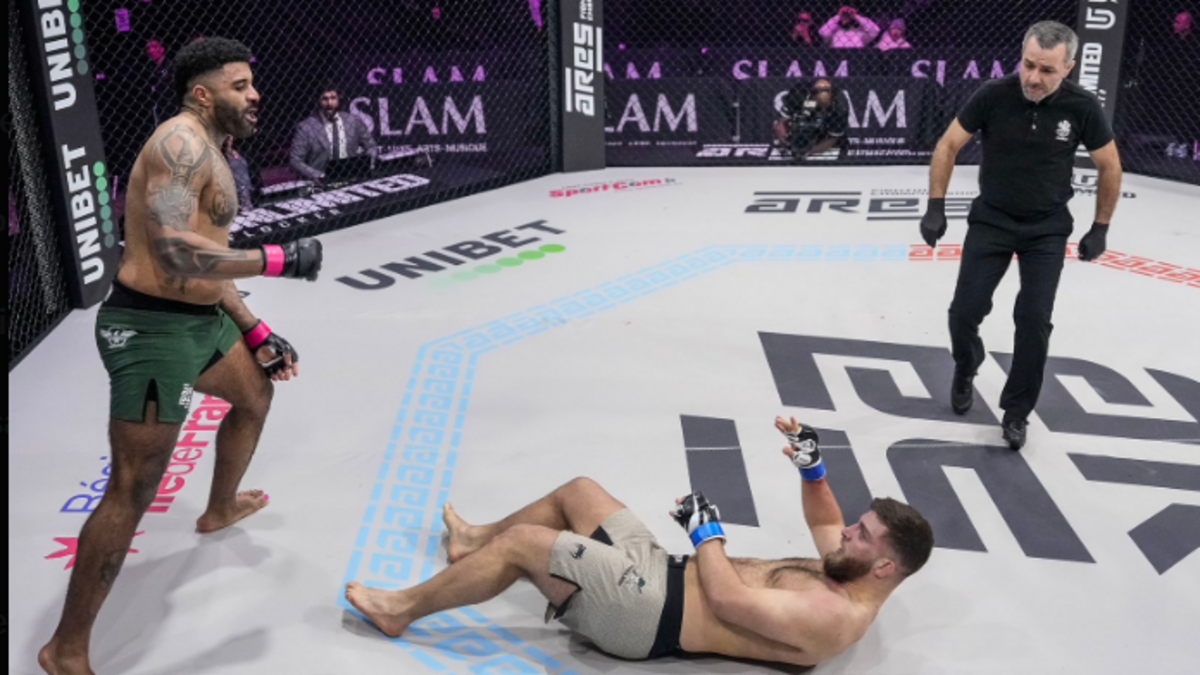 vidéo - MMA : Uppercut du droit suivi d'un doigt d'honneur, la vidéo du KO de Joffie Houlton qui enflamme l'Adidas Arena