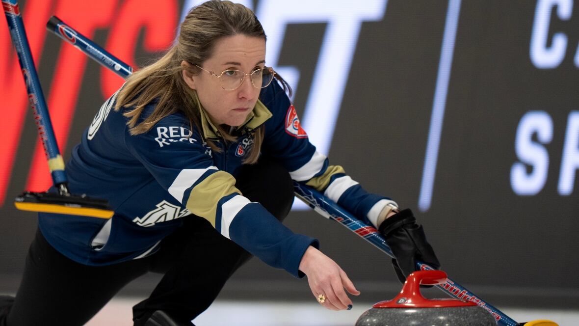 Nouvelle-Écosse - La Nouvelle-Écosse élimine l'Alberta de Skrlik pour atteindre les demi-finales au Tournoi des Cœurs