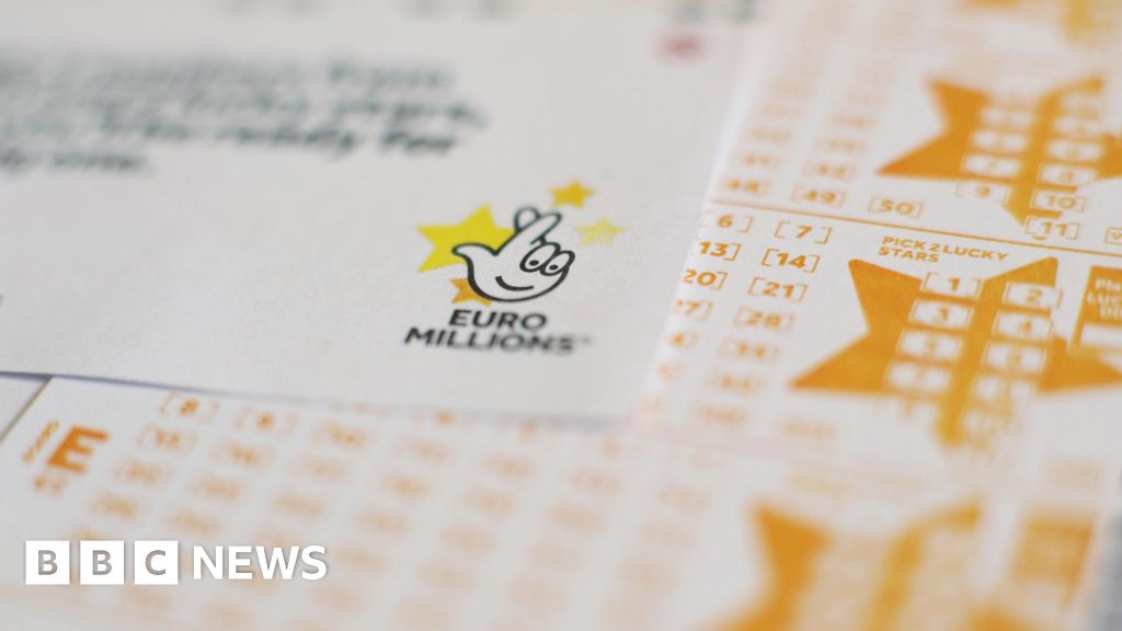jackpot - Un titulaire de billet au Royaume-Uni remporte le jackpot Euromillions de 65 millions £ le jour de la Saint-Valentin