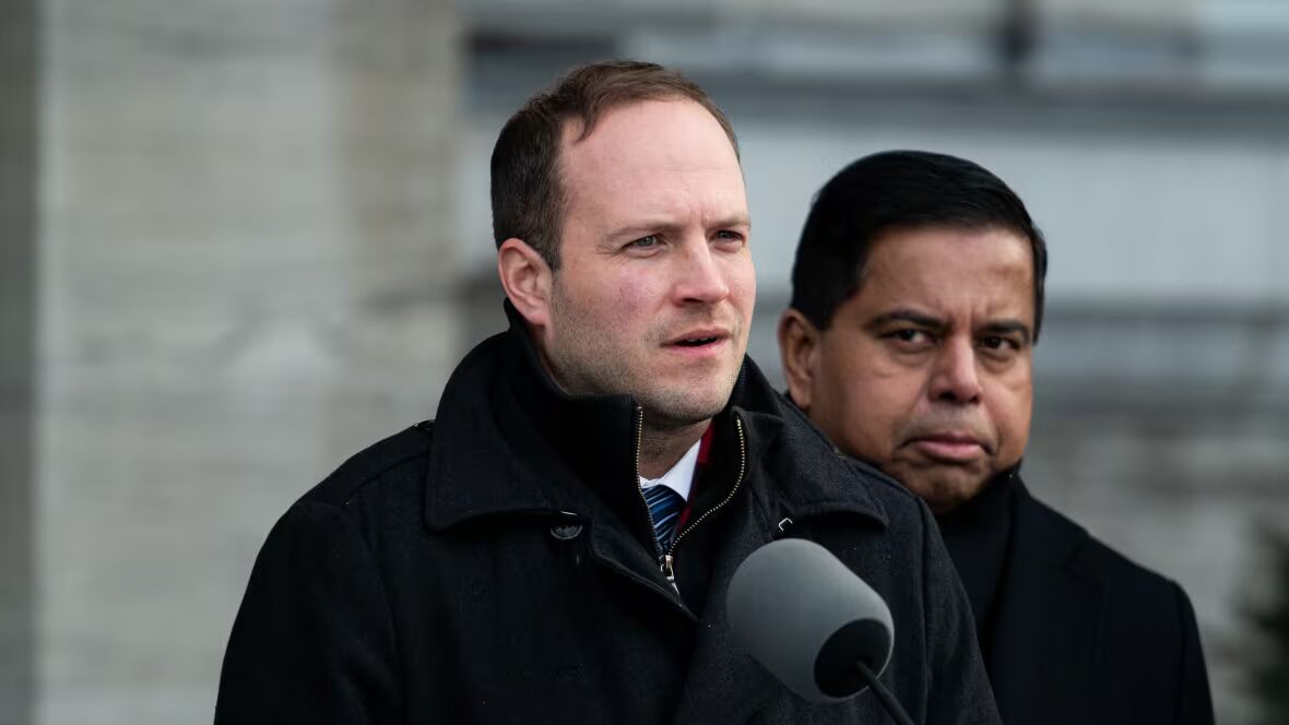 maison - La guerre commerciale entre le Canada et les États-Unis augmentera le coût de la construction d'une maison, selon le ministre du Logement.