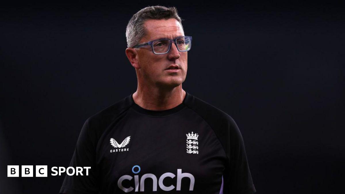 Lewis - L'Angleterre limoge l'entraîneur Lewis après l'humiliation des Ashes