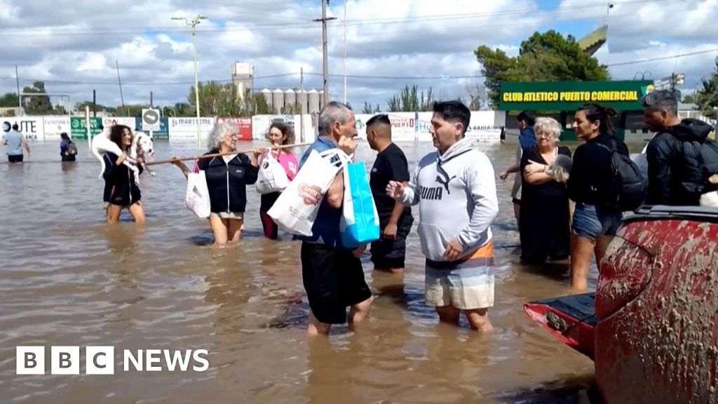 Ville - Bahía Blanca : Les Résidents Fuient Leur Foyer Dans Cette Ville Argentine Inondée