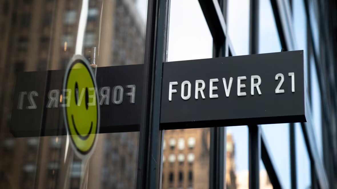 mode - Forever 21 dépose son bilan aux États-Unis dans l'industrie de la mode rapide