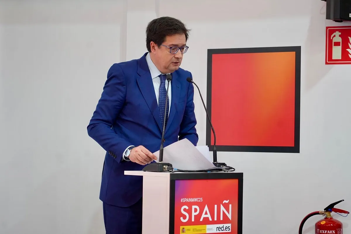 Investit - Le Gouvernement Investit 67 Millions Dans l'Entreprise Basque Multiverse Computing et Sa Technologie pour Rendre l'IA Plus Efficace