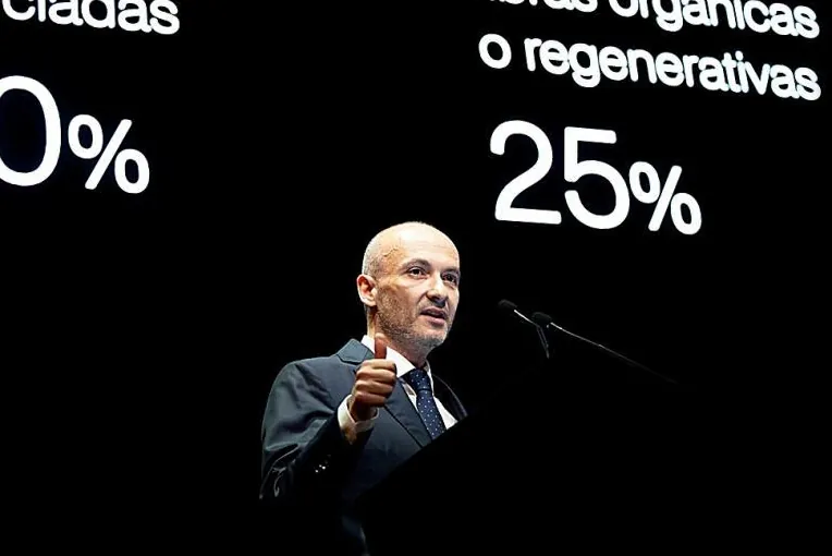 Marta - Marta Ortega a perçu 1 million d'euros en 2024, tandis qu'Óscar García Maceiras, le PDG d'Inditex, a touché 11 millions d'euros lors d'une autre année record de bénéfices.