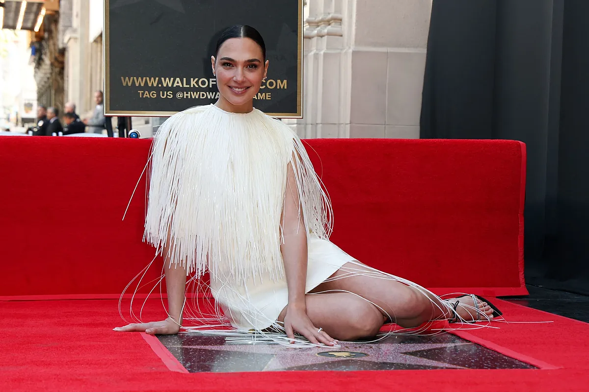 Gadot - Gal Gadot reçoit son étoile sur le Walk of Fame de Hollywood au milieu des manifestations et des troubles liés à la guerre de Gaza