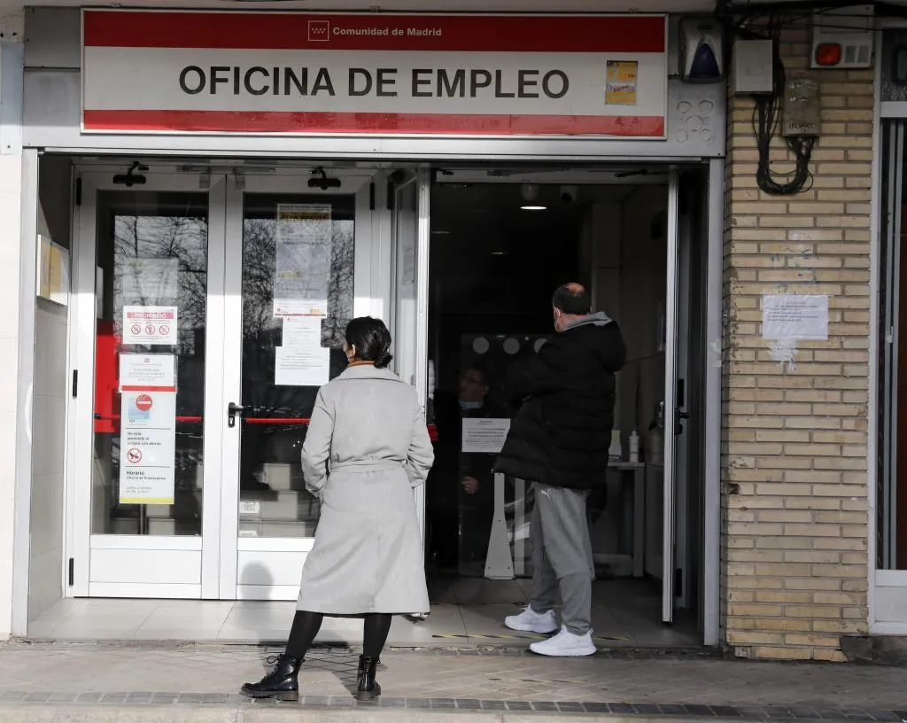 retraite - Le gouvernement s'engage à garantir la retraite partielle du personnel du secteur public