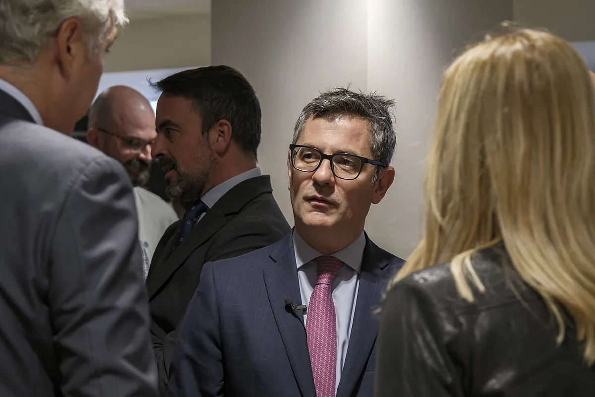 Bolaños - Le juge Peinado rejette la possibilité pour Bolaños de témoigner par écrit dans l'affaire Begoña