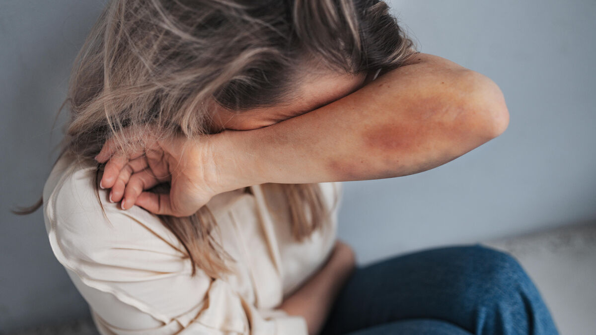 Axa - Relogement d’urgence, accompagnement juridique… Axa France se mobilise contre le risque de violences conjugales