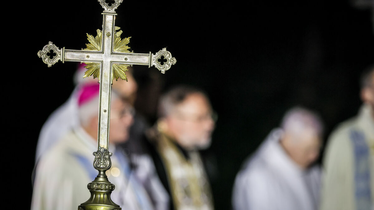 internat - Loir-et-Cher : L'ouverture d'un internat catholique non-mixte suscite des réactions, ses opposants dénoncent un projet « d'extrême droite »