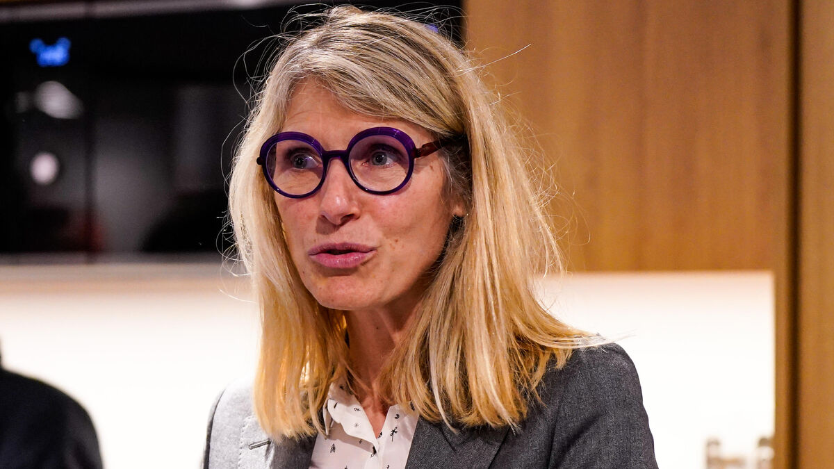 voile - Port du voile dans le sport : la ministre Marie Barsacq reçoit un carton rouge
