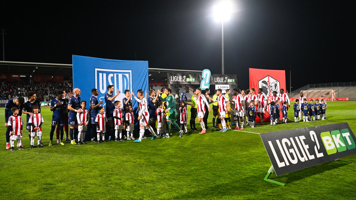 Saison - Ligue 2 : Découvrez les Dates de la Saison 2025-2026