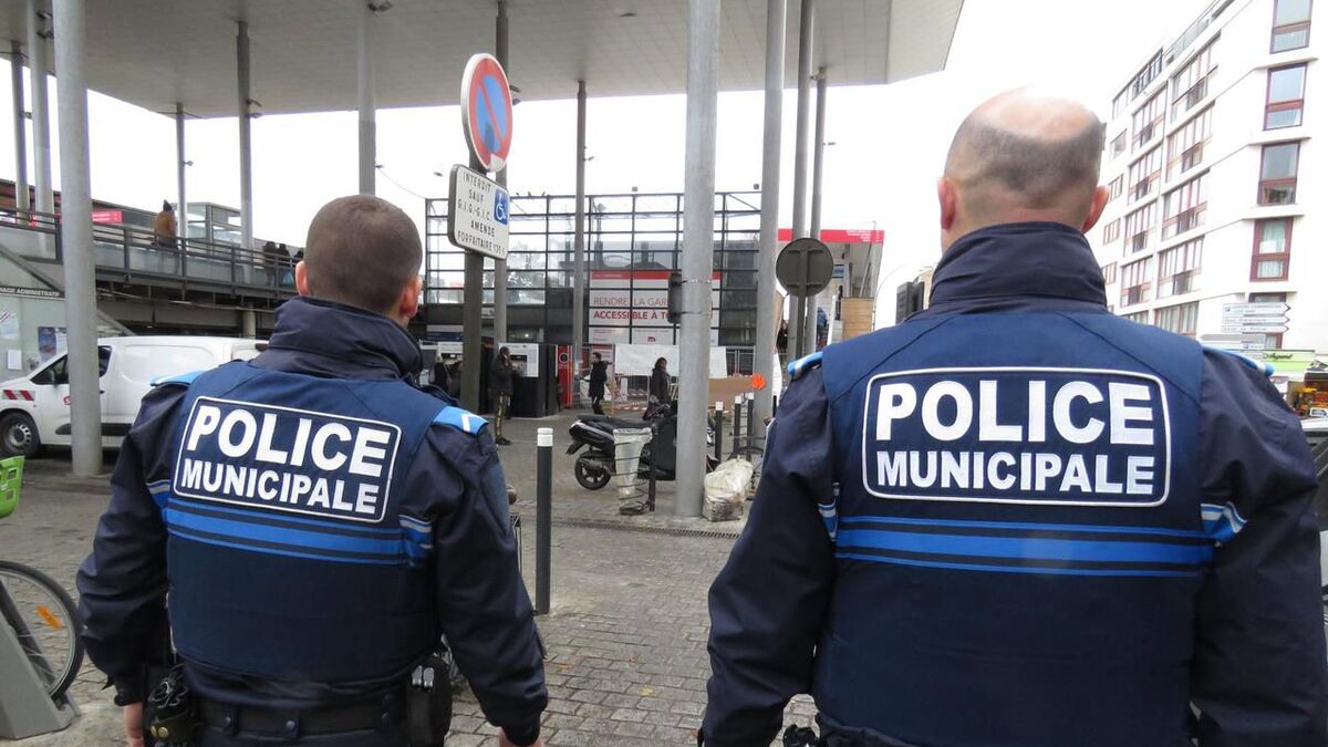 policiers - Deux policiers légèrement blessés à Nice après un refus d’obtempérer : l’automobiliste a été arrêté