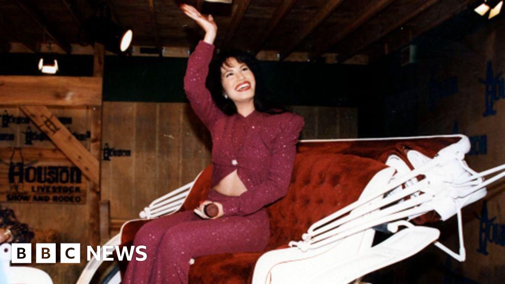 Selena - Femme ayant tué l'icône de la musique Selena refuse de libération conditionnelle au Texas