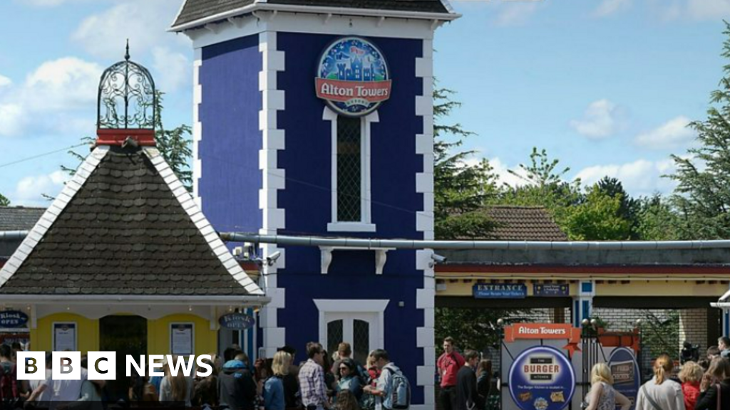 Toxicator - Le Toxicator d'Alton Towers perturbé par une rupture de canalisation
