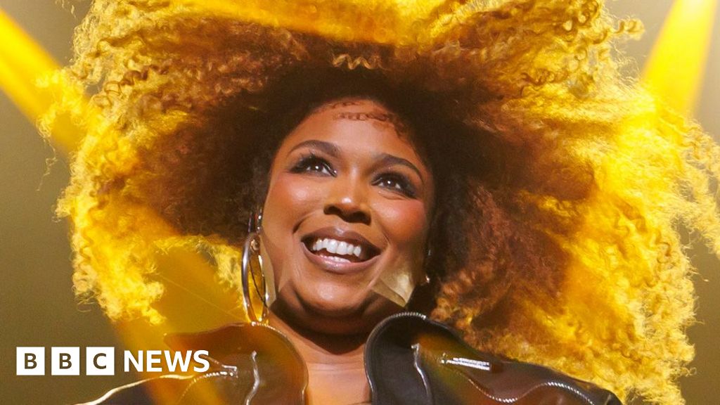 Lizzo - Lizzo fait son retour après une période 'sombre' marquée par des batailles juridiques