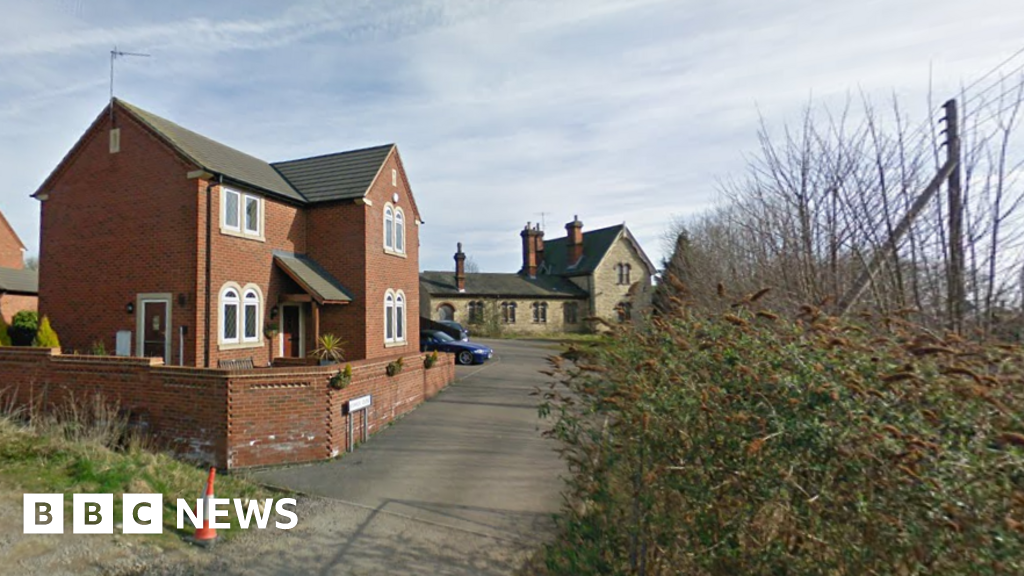 incendie - Trois personnes décédées dans un incendie de maison à Northamptonshire
