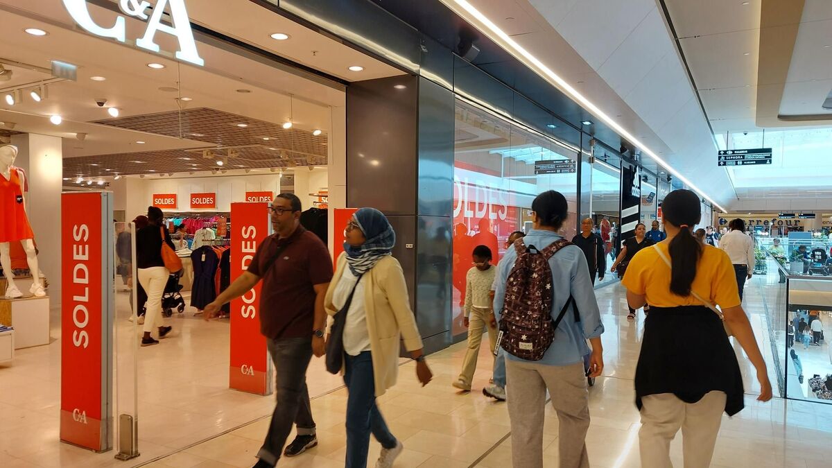 magasins - Prêt-à-porter : C&A envisage la fermeture de 24 magasins, plus de 300 emplois en danger