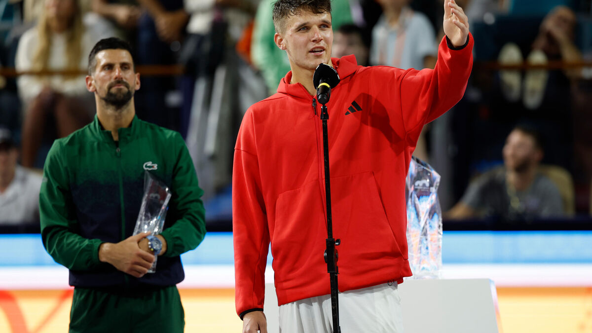Vainqueur - « Il Possède Un Brillant Avenir » : Qui Est Jakub Mensik, Le Vainqueur de Djokovic au Masters 1000 de Miami ?