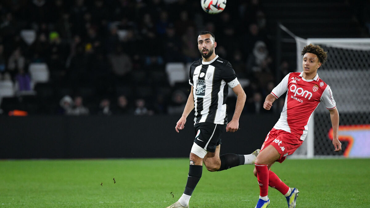 Ligue - Ligue 1 : Abdelli Forfait Avec L’Algérie, Soupçonné D’avoir Simulé Une Blessure Pour La Rupture Du Jeûne Du Ramadan