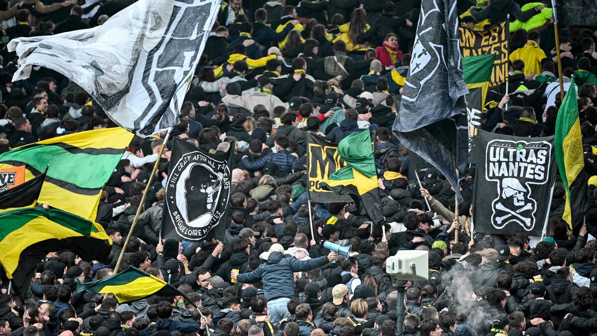 ministre - « J’espère que le ministre ne va pas aller au bout » : à Nantes, Antoine Kombouaré soutient la Brigade Loire