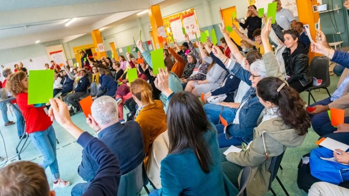 citoyens - À Poitiers, des citoyens indemnisés pour réfléchir aux décisions qui les concernent ?