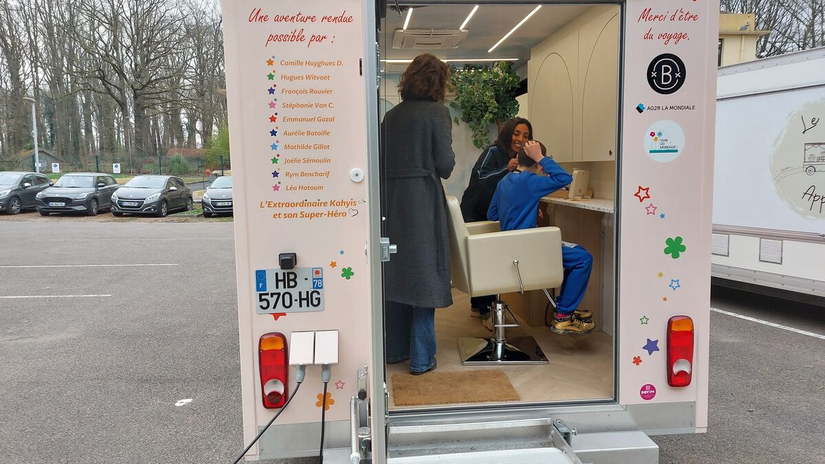 Coiffure - « Un Objectif d’Inclusion » : Le Salon de Coiffure Itinérant Adapté au Handicap Parcourt l’Île-de-France