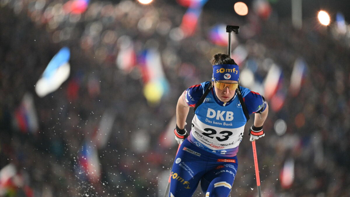 Biathlon - Coupe du Monde de Biathlon : Julia Simon remporte la Poursuite à Nove Mesto, Jeanmonnot se rapproche au classement général