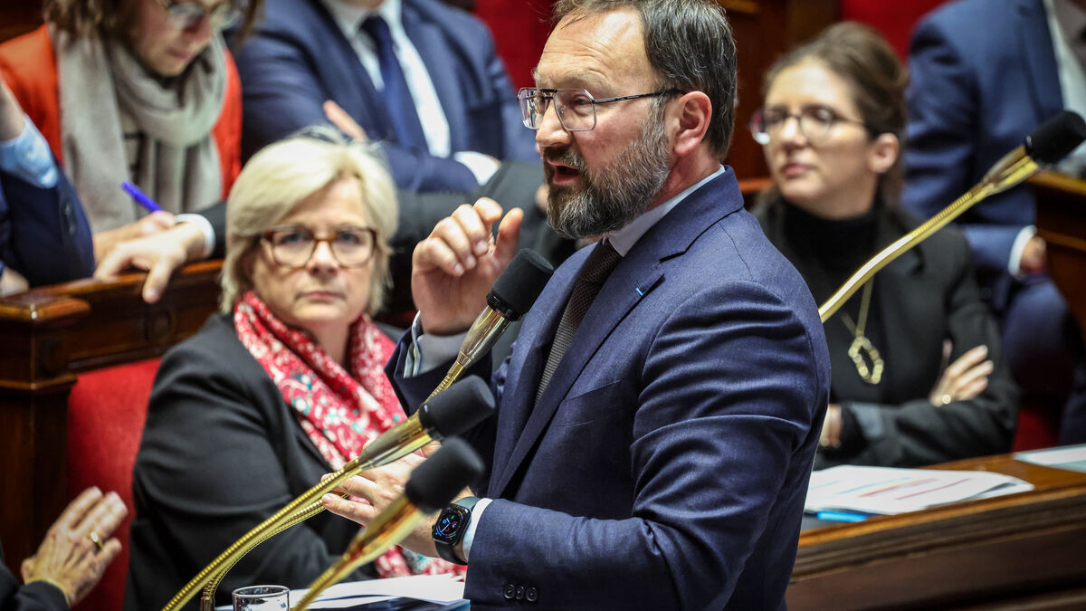 Leasing - Lfi à Micros Ouverts, le Retour du Leasing Social, les Quotas en Médecine… Nos Indiscrétions de la Semaine