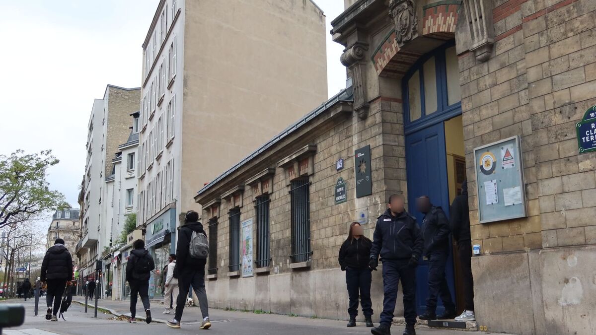 lycéen - Paris : Un lycéen agressé avec un sabre, des policiers dépêchés autour de plusieurs établissements