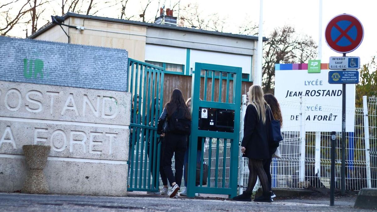 mortiers - Dans l'Oise, trois adolescents en garde à vue pour des tirs de mortiers à la sortie du lycée