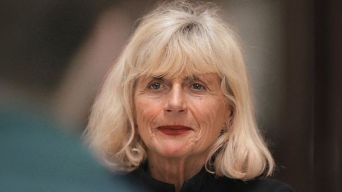 Députée - La Députée Christine Engrand Exclue du RN pour Avoir Utilisé Son Enveloppe Parlementaire à des Fins Personnelles