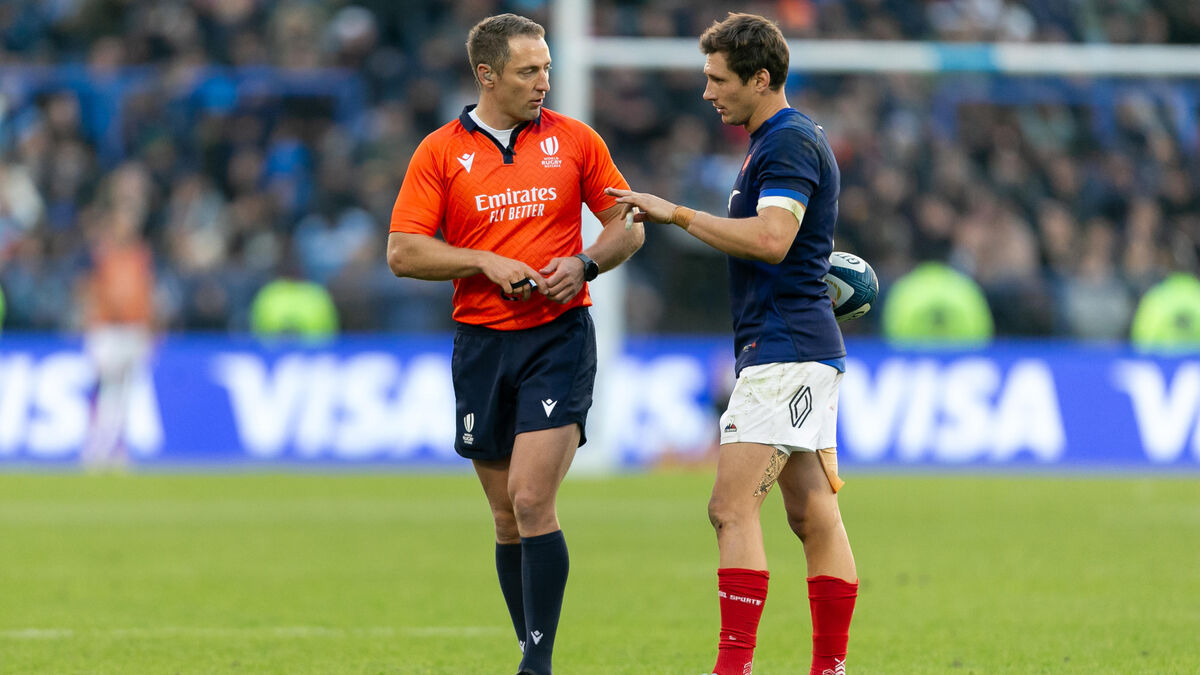 match - XV de France : Baptiste Serin remplace Antoine Dupont pour le match contre l'Écosse