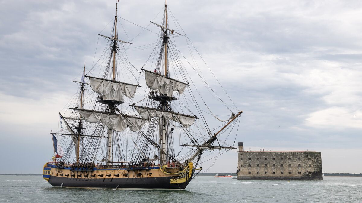 Restauration - « Un Chantier Aussi Complexe Que Celui De Notre-Dame De Paris » : La Restauration De « L’Hermione » Suspendue