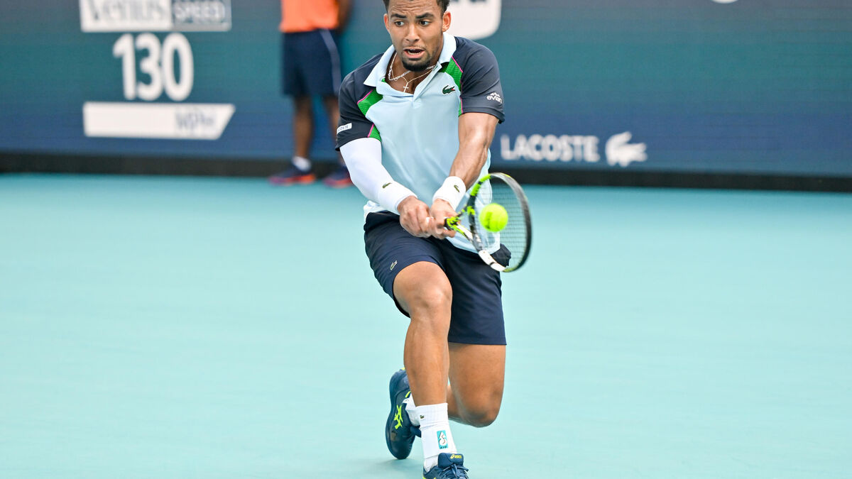 Tennis - Tennis : Fils éliminé à Miami après une défaite écrasante contre Mensik