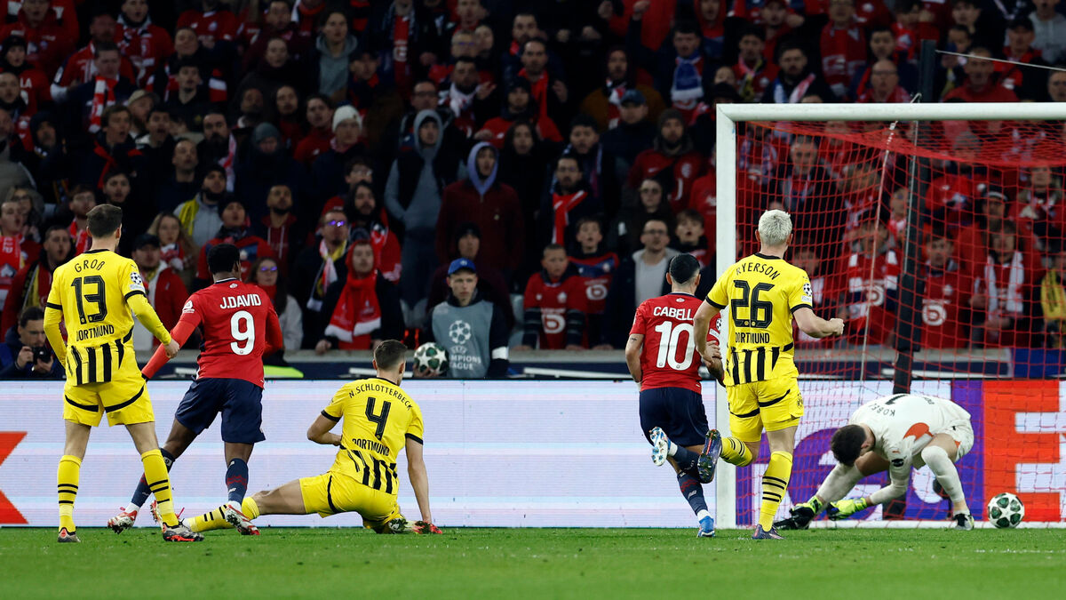 Lille - Lille-Dortmund : La vidéo de l'ouverture du score des Lillois grâce à une erreur de Kobel