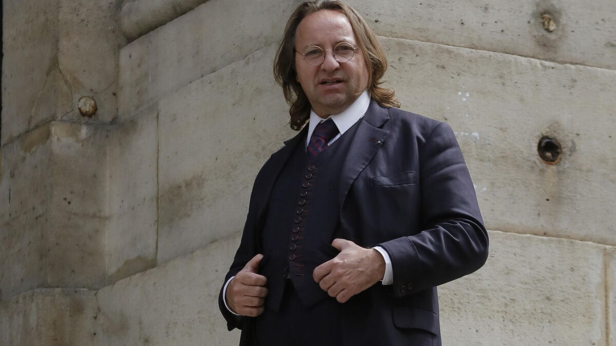sièges - Le « Père La Chaise » au Tribunal : L'expert Bill Pallot a trompé le Château de Versailles avec ses faux sièges